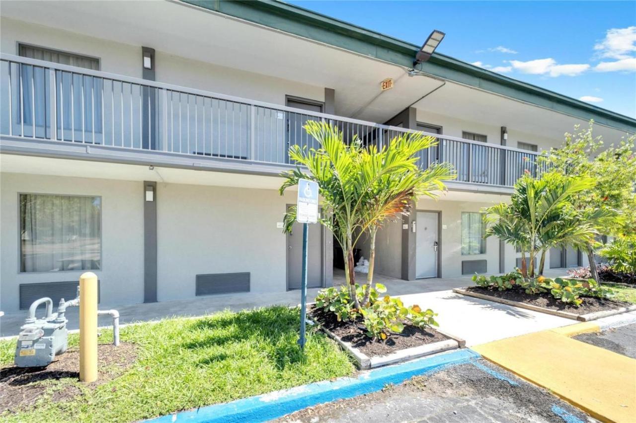 Hotel Marina Vibes - Sarasota South Bradenton Esterno foto